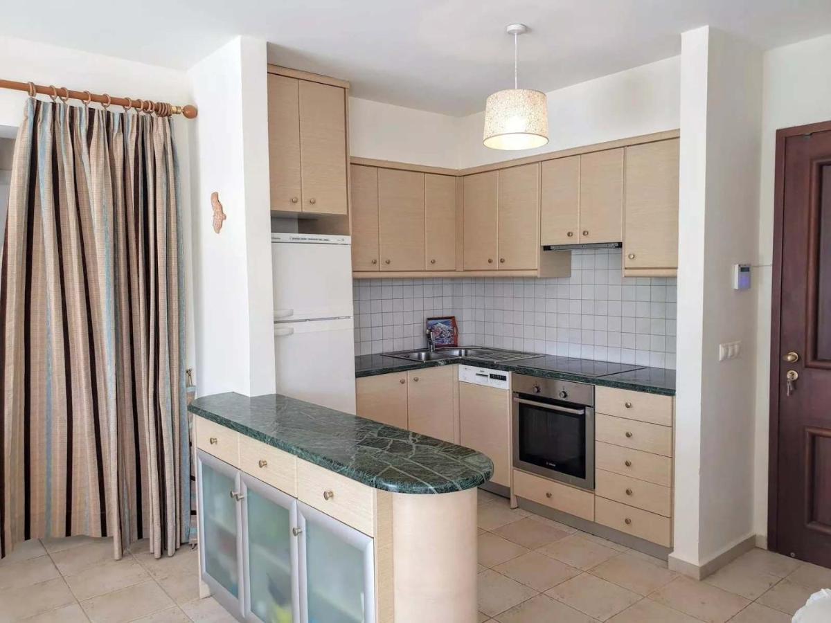 Apartament Leon Maleme Do 6 Os.アパートメント エクステリア 写真