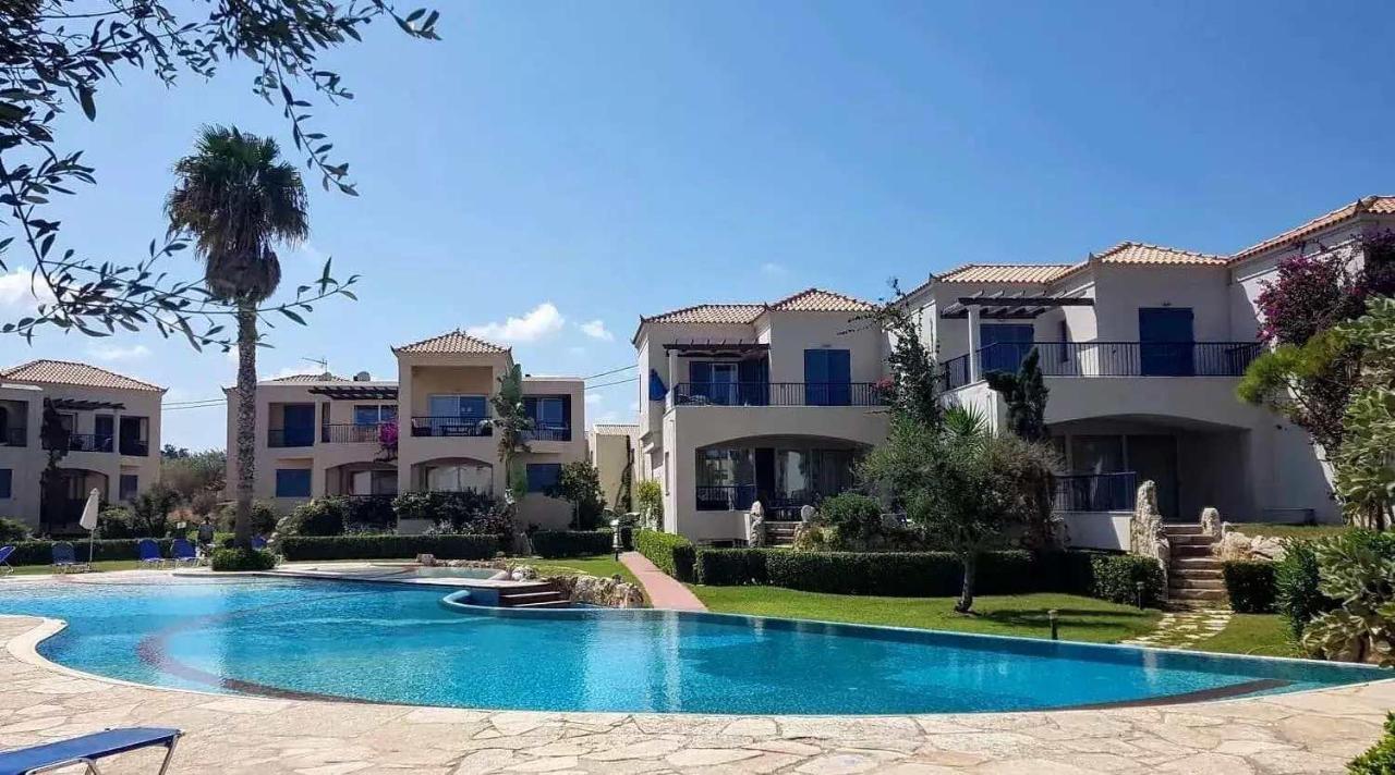 Apartament Leon Maleme Do 6 Os.アパートメント エクステリア 写真