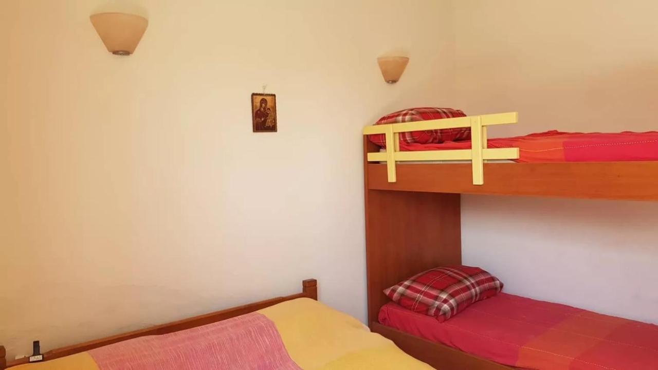 Apartament Leon Maleme Do 6 Os.アパートメント エクステリア 写真